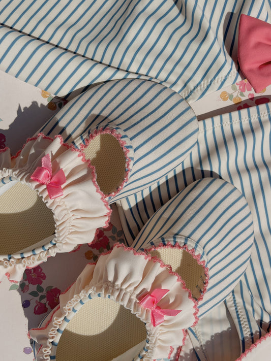 Girls Summer GINA Frill Striped Non-Slip Swim Shoes Ruffle Bow