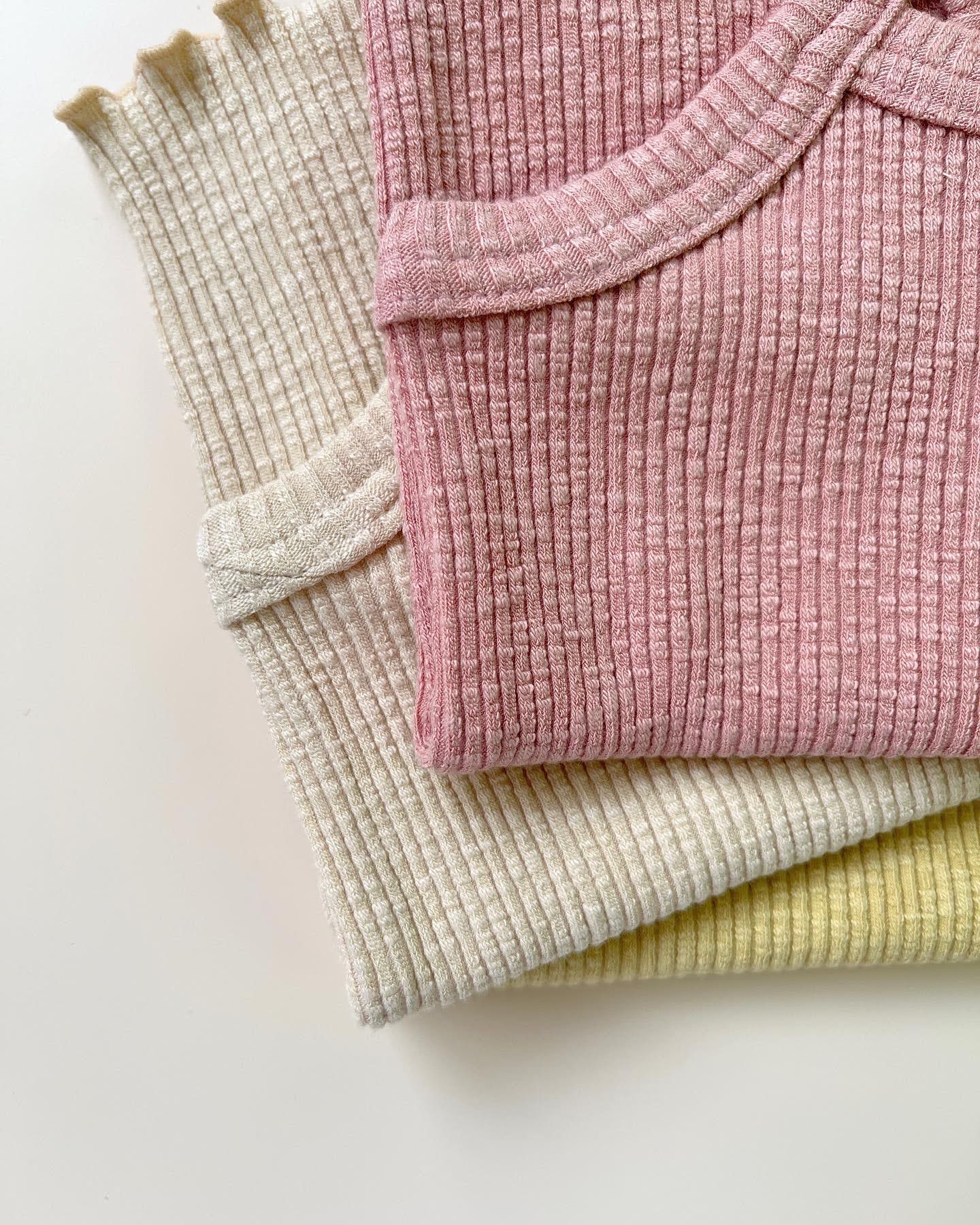 Ribbed Sleeveless Sweater Top Pink