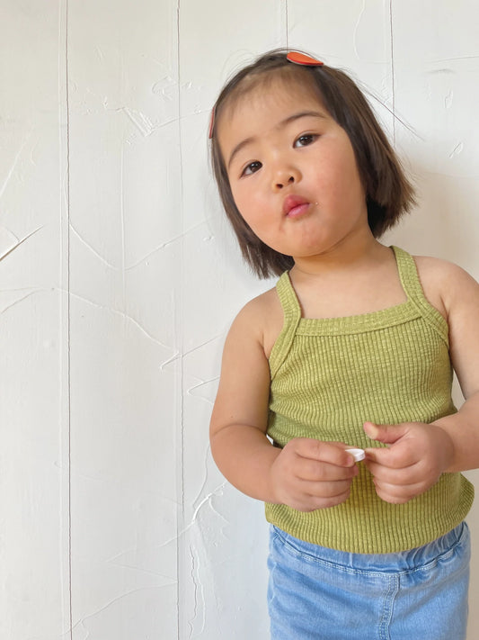 Ribbed Sleeveless Sweater Top Green