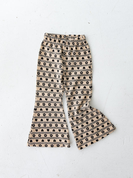Flower Flare Heart Printed Pants Beige Black