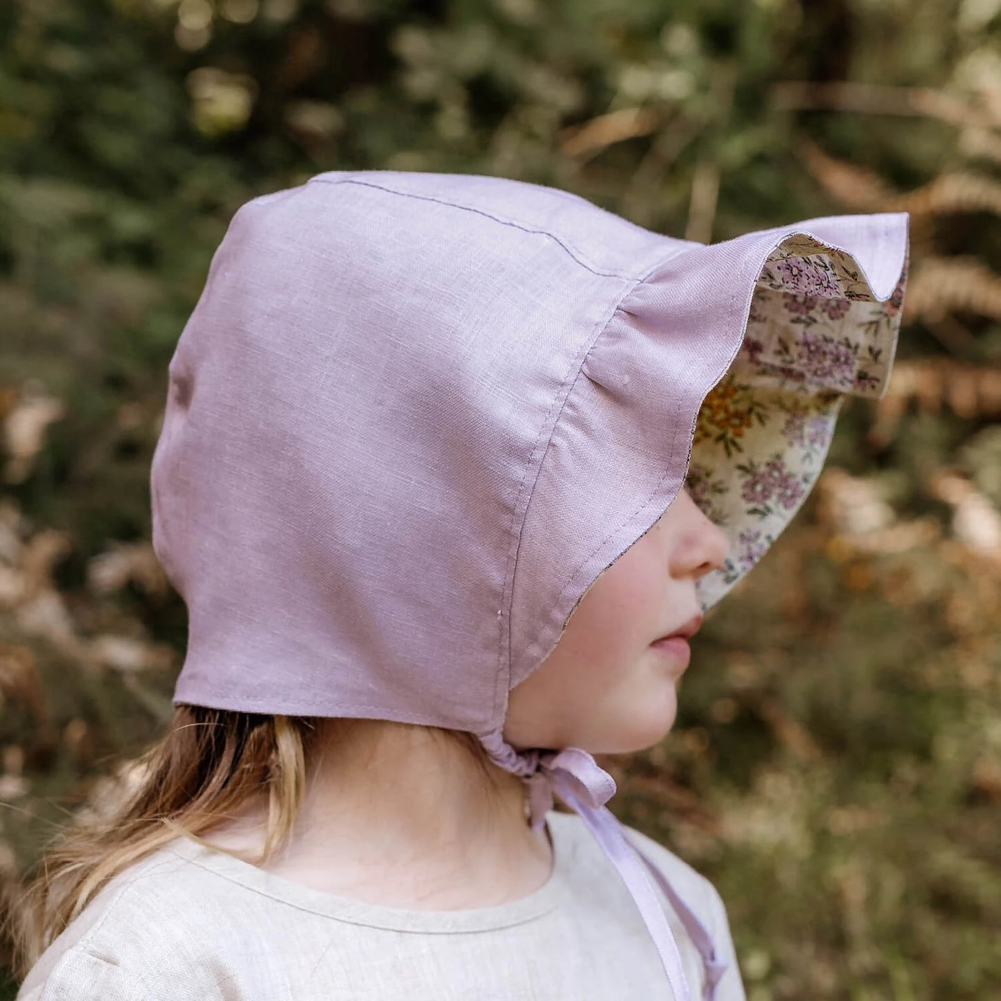 'Searcher' Ruffle Bonnet Linen Reversible Sun Hat - Laura / Viola