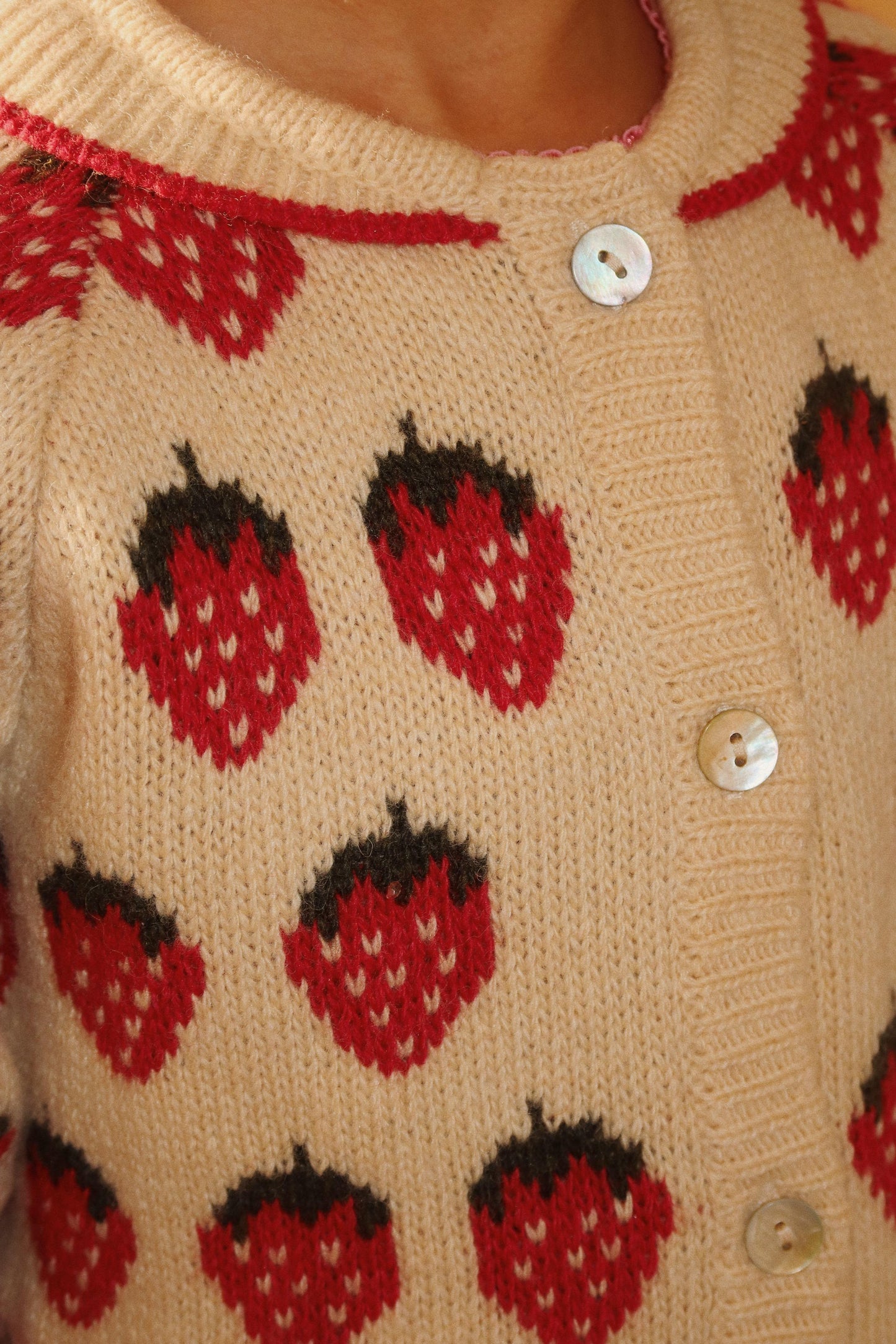 BELOU Wool KNIT Collar Cardigan Strawberry